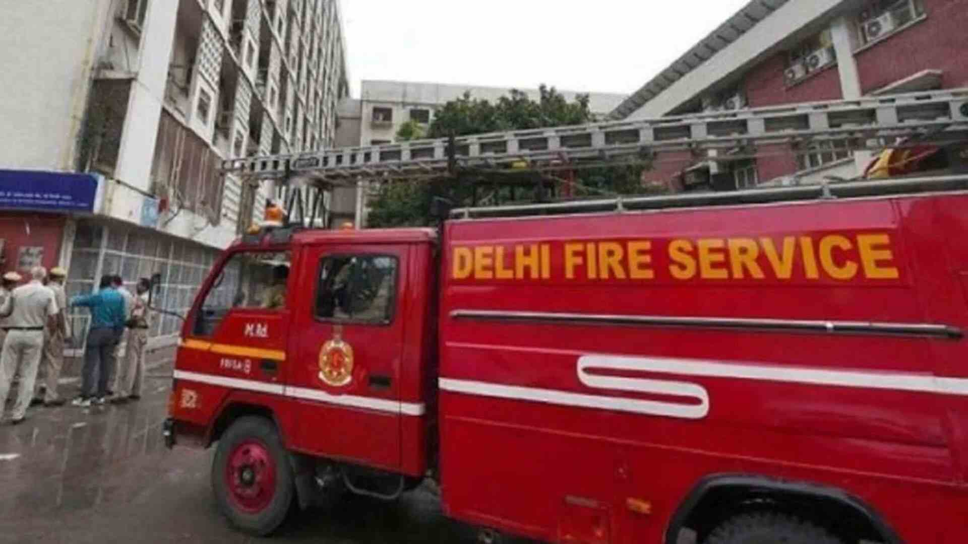 Lajpat Nagar Hospital Catches Fire, Emergency Services Rushed In