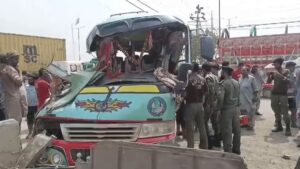 Karachi: Seven Dead, Six Injured In Coaster & Trailer Collision On Mauripur Road