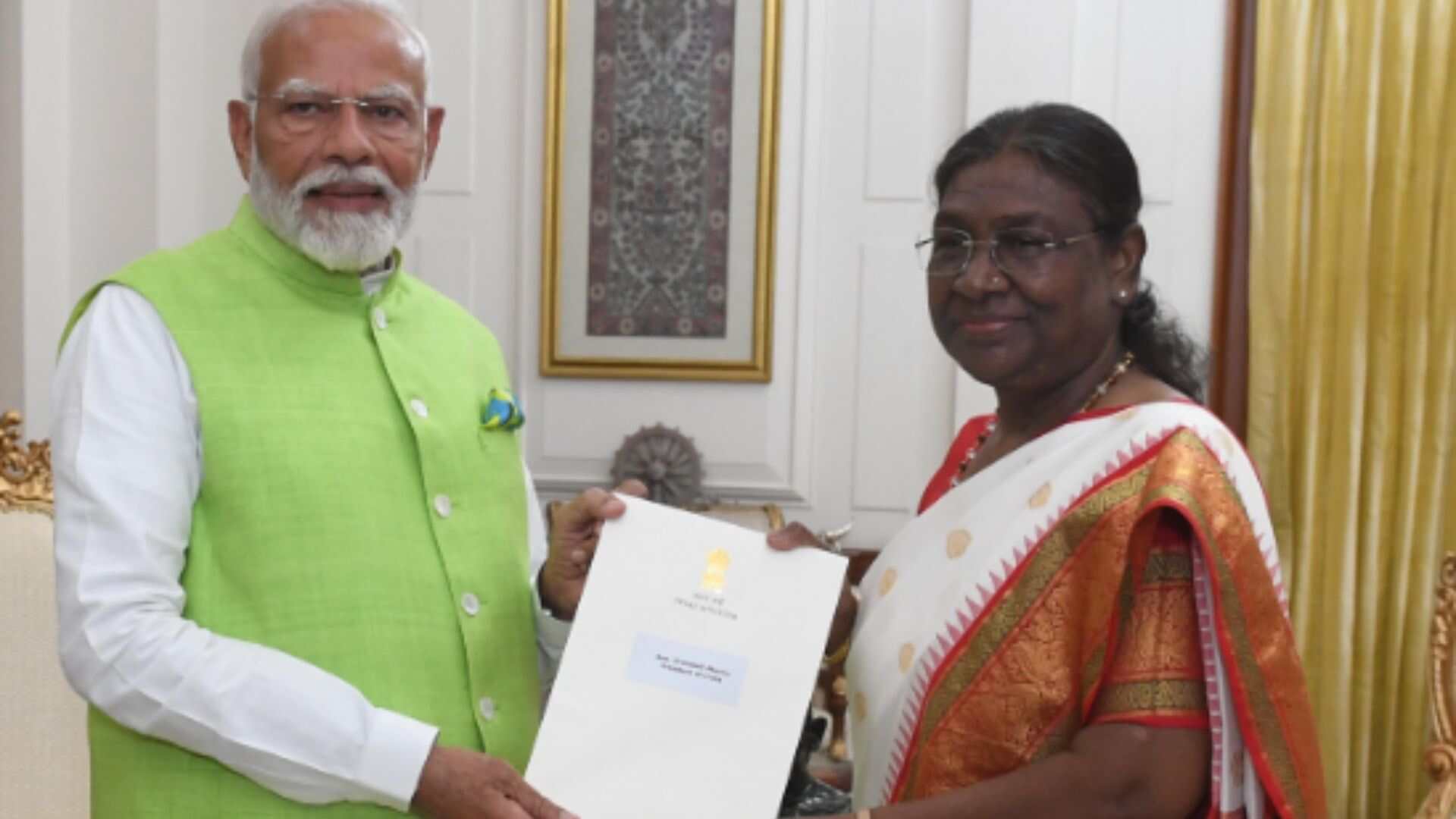 President Draupadi Murmu Accepts PM Modi's Resignation