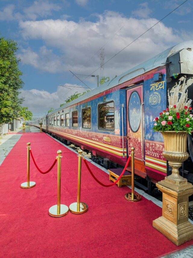 Explore India’s Top 5 Luxury Trains For Unmatched Travel Experiences