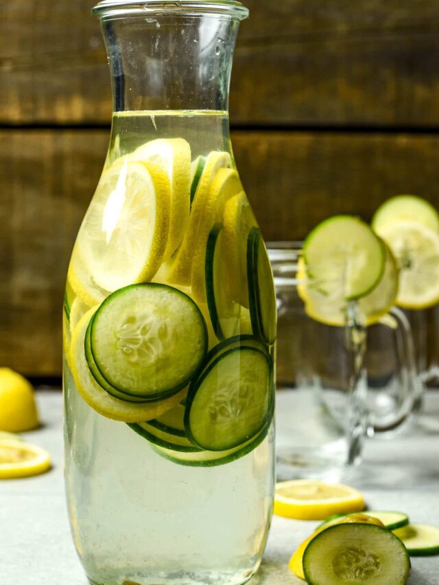 Revitalize Your Diet: 5 Creative Ways to Stay Hydrated!