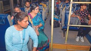 Kanchanjunga Express reaches Sealdah with 850 passengers