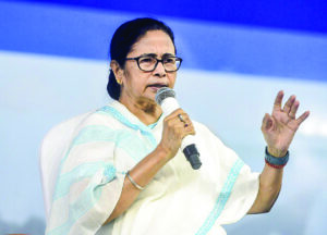 Mamata shoots off protest letter to PM on Teesta