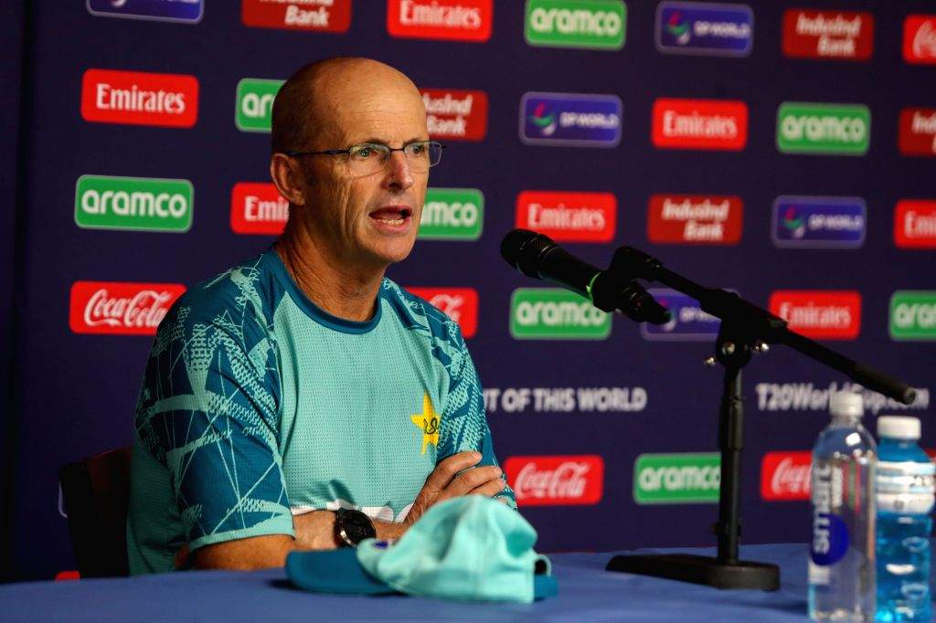 Gary Kirsten ‘Slams’ Pakistan Team After Early Exit From T20 World Cup, Says “No Unity in the Team..”