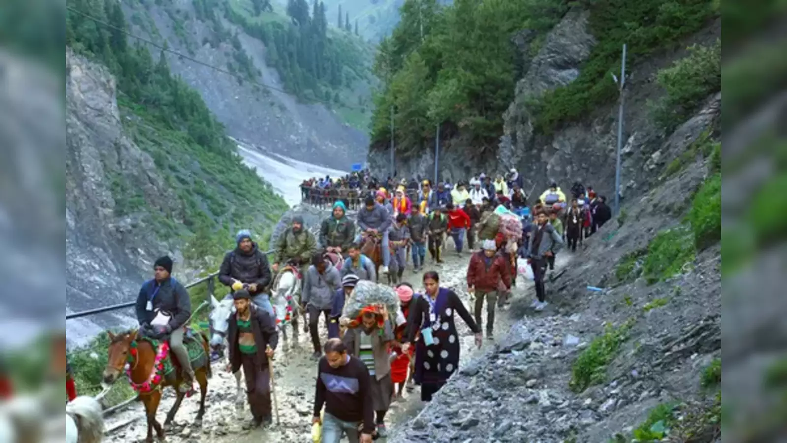 Amarnath Yatra 2024 Commences: First Batch of Pilgrims Sets Off for Holy Cave