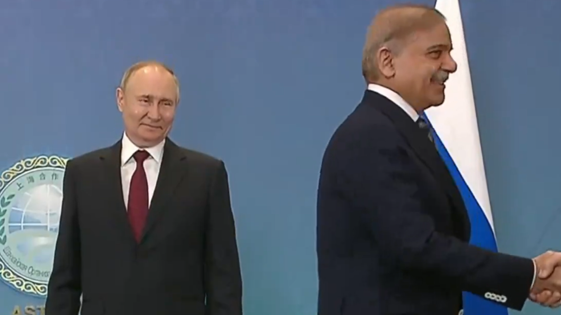 SCO Summit: Pakistan PM Sharif's Awkward Exchange With Putin Over 'Barter Trade'