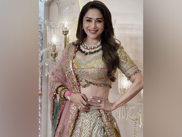 WATCH: Madhuri Dixit’s Moves on ‘Choli Ke Peeche Kya Hai’ at Anant-Radhika’s Wedding Are Unmissable