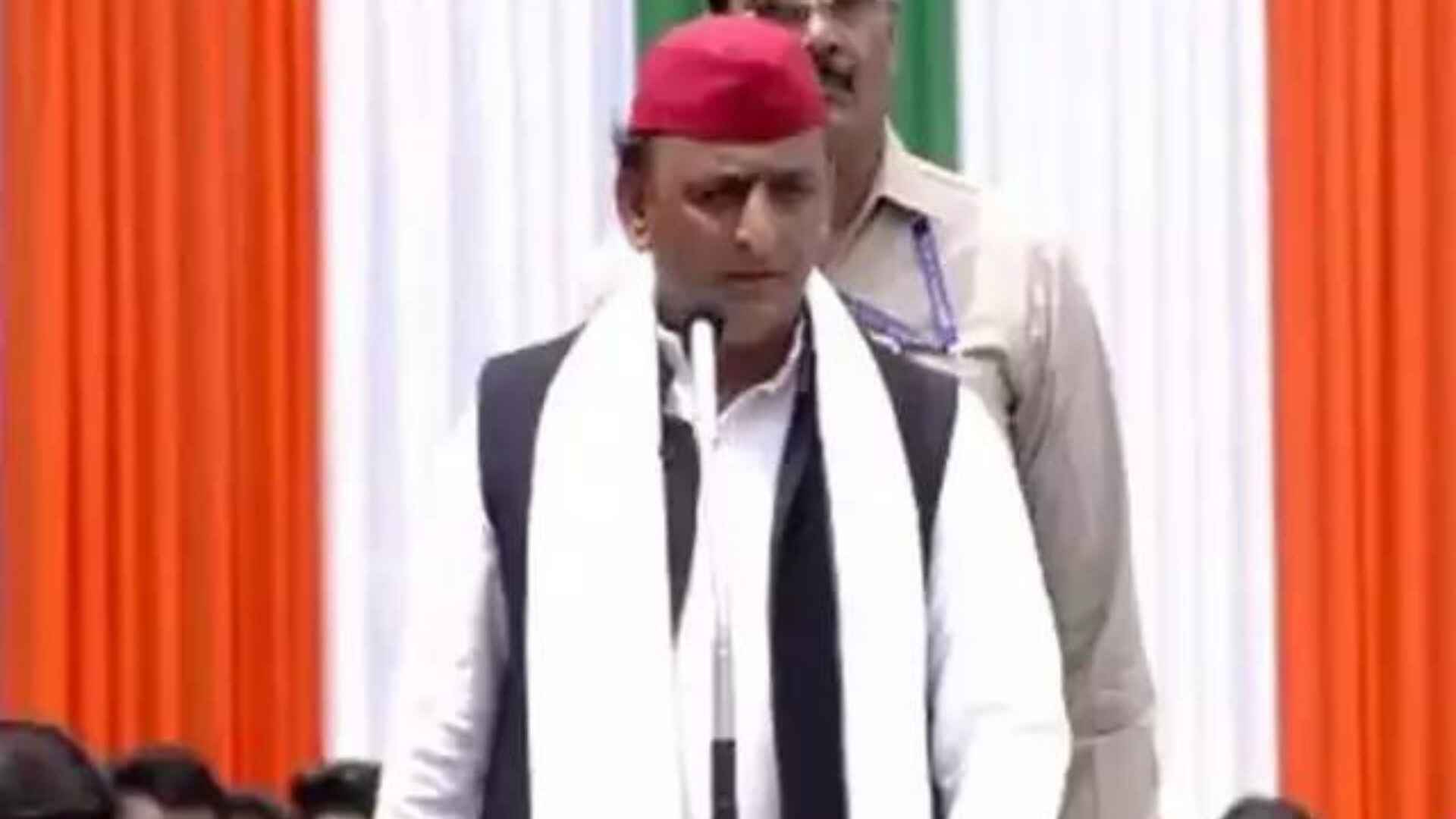 SP Chief Akhilesh Yadav At TMC Rally: BJP Govt Will Fall Very Soon