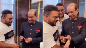 Watch: Fan Gifts A Unique Item To Lulu Group Chairman’s MA Yusuf Ali