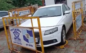 IAS Officer Puja Khedkar’s Audi Seized for Illegal Red Beacon