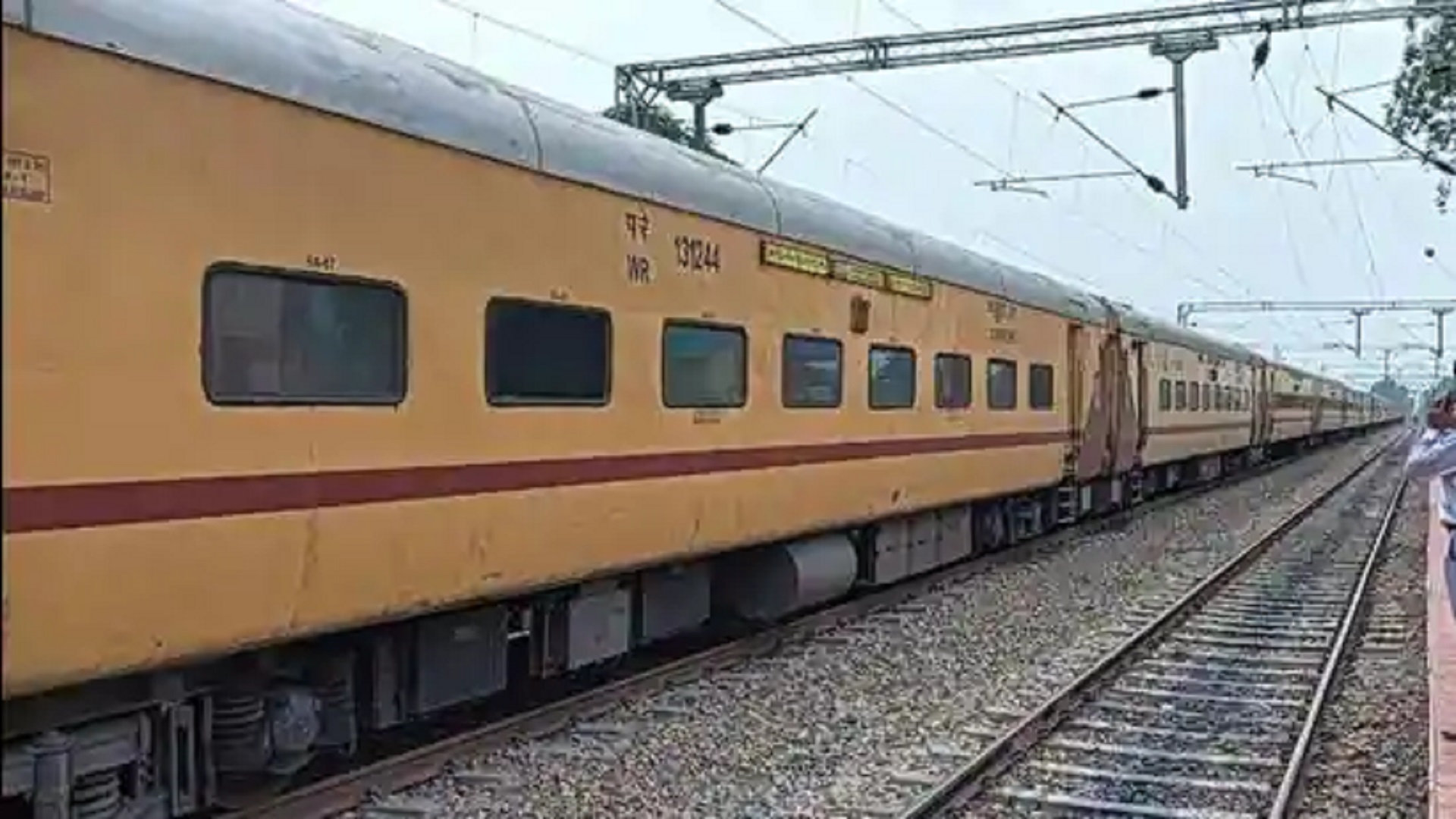 Jammu-Jodhpur Express train.