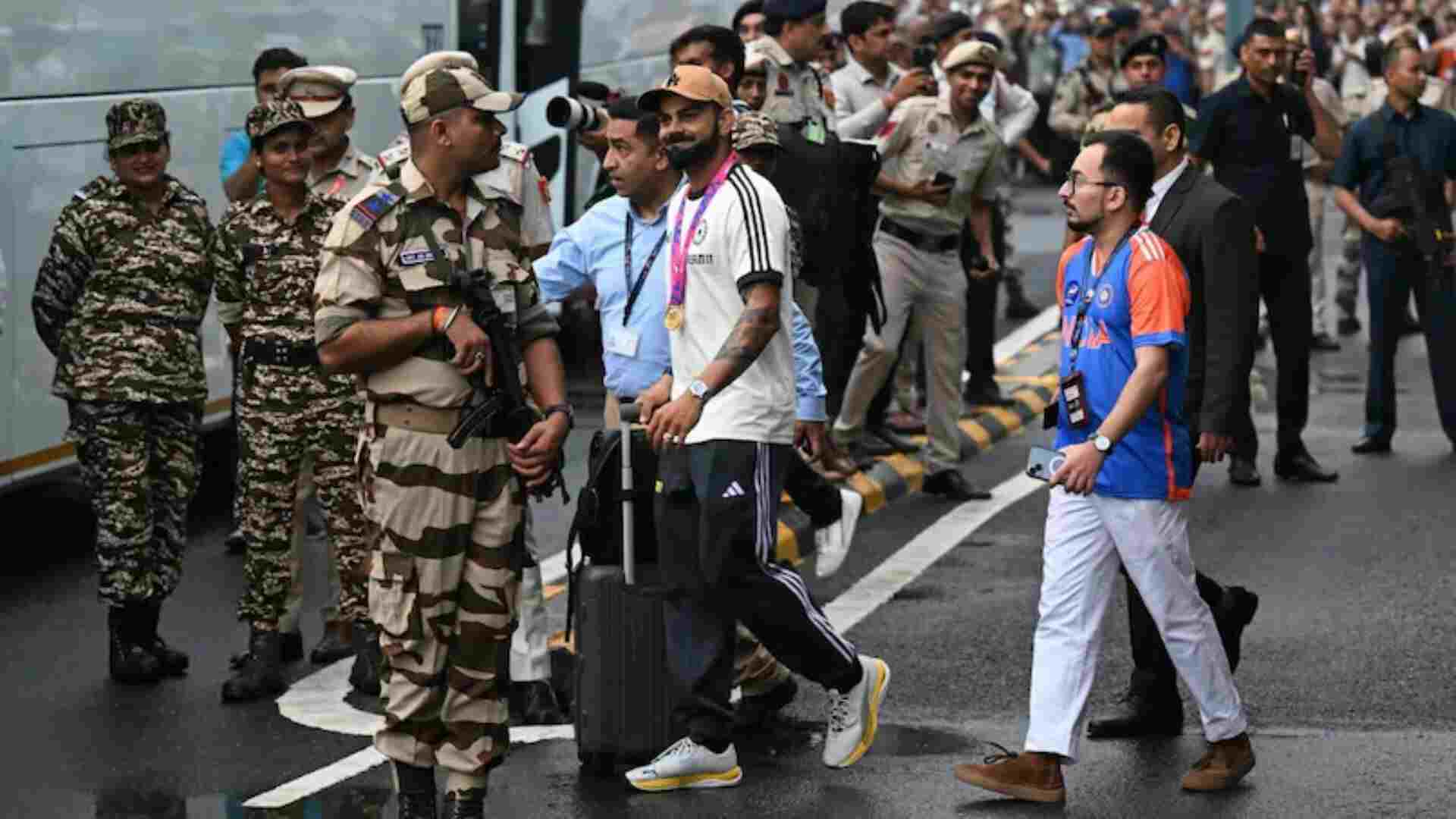 Team India Returns Live: Team India Leaves PM Modi’s Residence For Mumbai