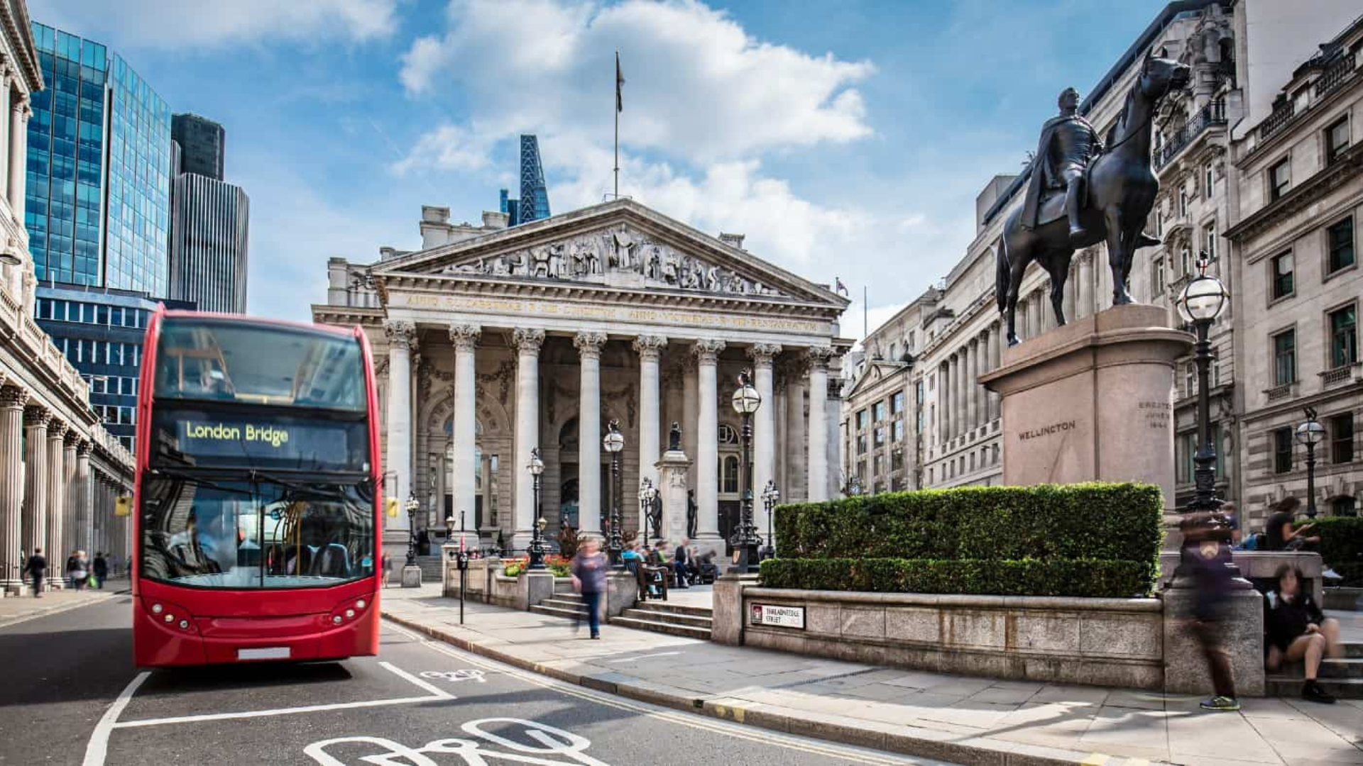 UK General Elections: European Stocks Edge Higher As Voting Begins