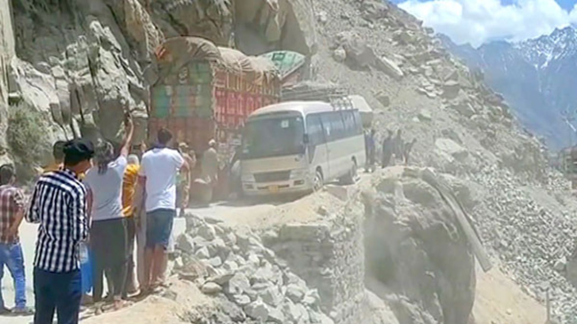 Poor Road Conditions Stifle Tourism In Pakistan-Occupied Gilgit-Baltistan