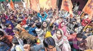 DDA Demolition Drive in Majnu Ka Tila: Residents Protest Sudden Evictions