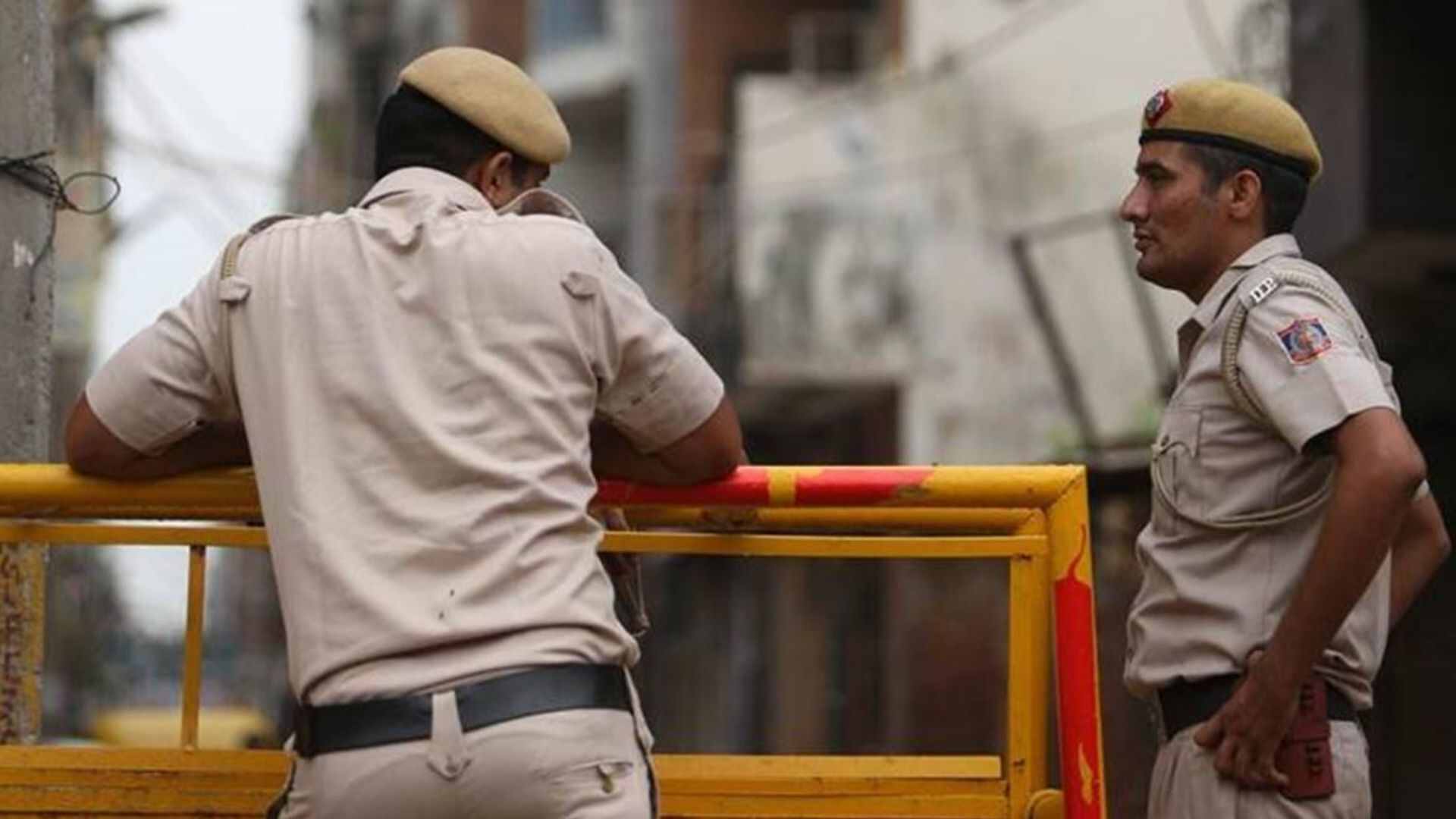 Delhi Bus Bomb Scare: Police Confirm Hoax After Evacuation