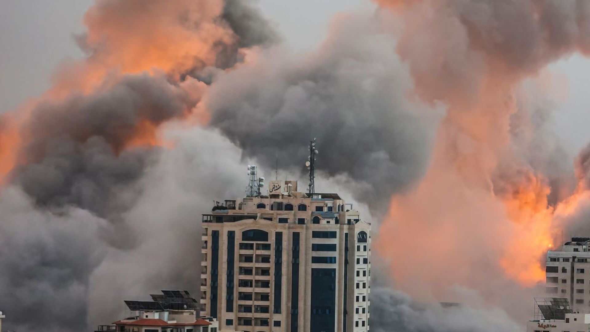 US Leads Diplomatic Efforts To Prevent Israeli Strike On Beirut