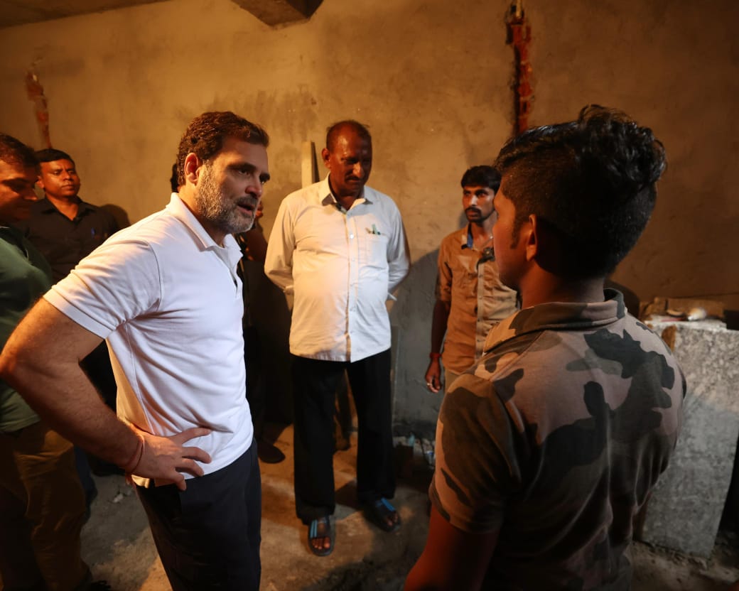 Rahul Gandhi Joins Construction Workers in Manual Labour | See Photos