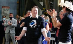 Musk Donates To Pro-Trump Super PAC: A Major Shift In Political Influence