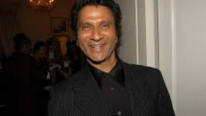 Plastic Surgeon Dr. Raj Kanodia Spotted At Ambani Wedding With Shahrukh Khan