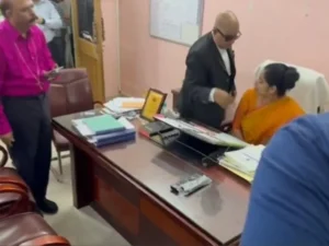 WATCH: Woman Principal Forcefully Pulled Out of Chair in a School in Prayagraj, Clip Goes Viral