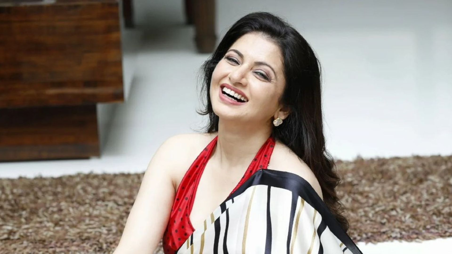 Bhagyashree’s Secret To Glowing Skin: A Remedy She Calls ‘Magic’