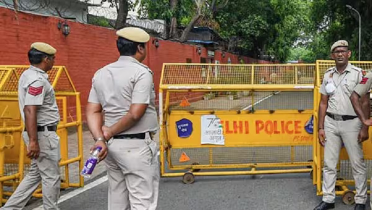 Delhi Police 'Pookie Or Dukhi' Campaign