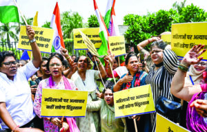 AAP demands swift justice for Kolkata rape victim