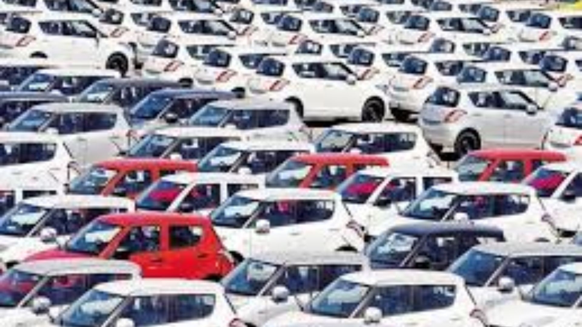 Passenger vehicle sales drop 2.5% in July; festive boost anticipated