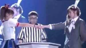 Old Video of World’s Most Intense ‘Rock, Paper, Scissors’ Match Resurfaces with 14 Million Views