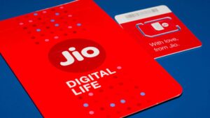 JioFinance Debuts In Paris: Easy Digital Payments For Indian Travelers