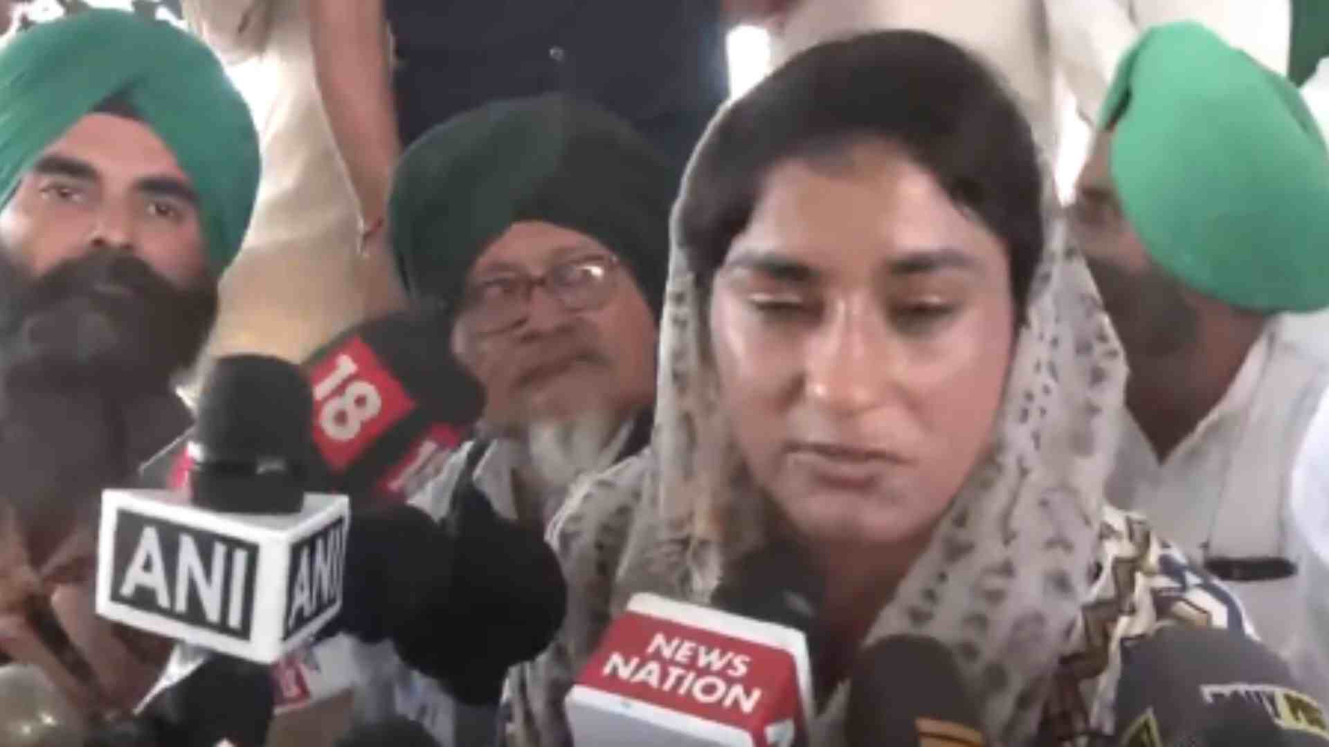 WATCH : Vinesh Phogat Joins 200-Day Farmers’ Protest at Shambhu Border