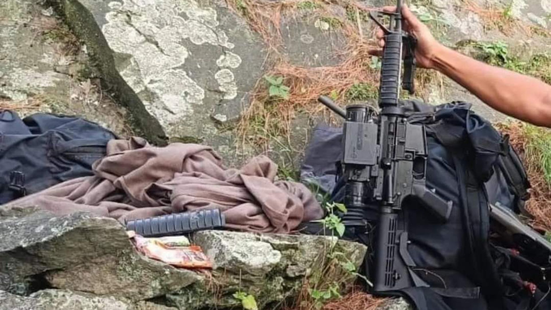 Doda Encounter : Terrorist Injured, M4 Rifle Seized; Army Officer Critically Hurt