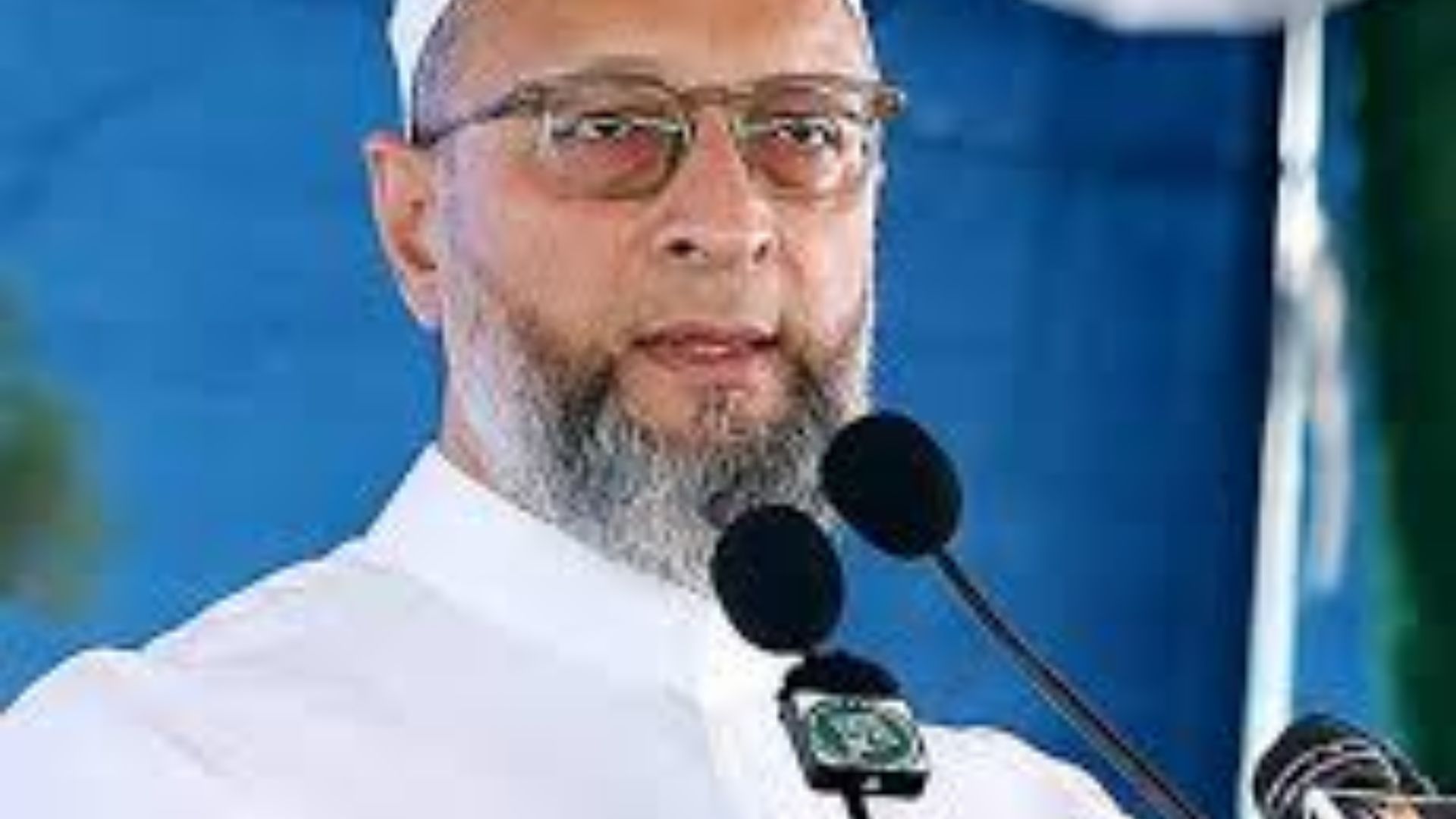 Owaisi Accuses Modi Government of Undermining Waqf Board Autonomy