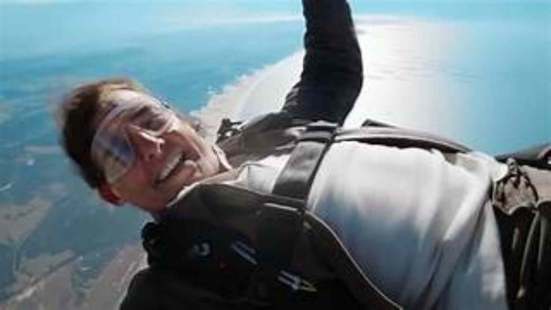 Tom Cruise Skydives from Paris Stadium to Hollywood Hills, Launches 2028 LA Games