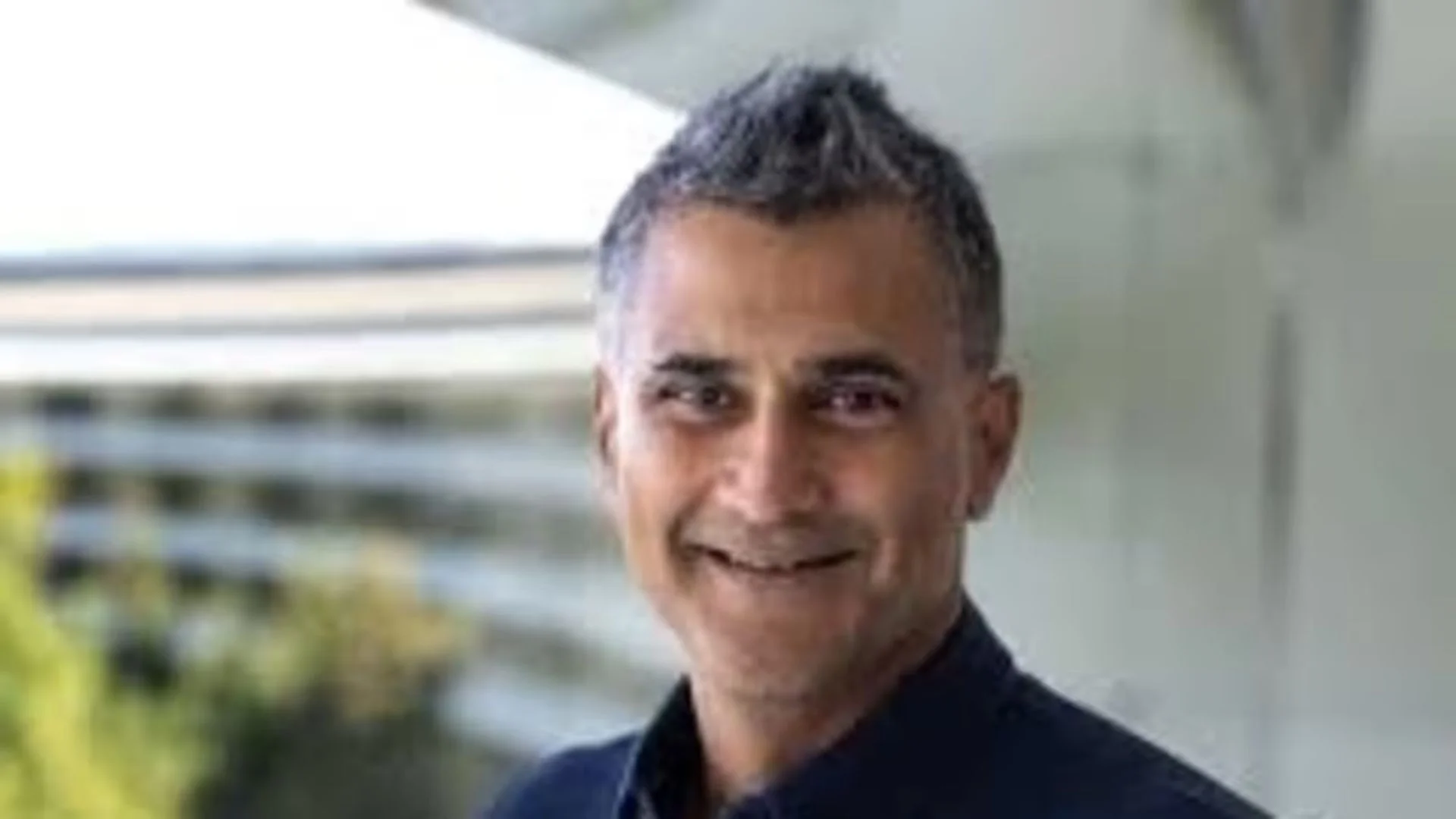 Apple’s New CFO: Kevan Parekh, Indian-Origin Leader