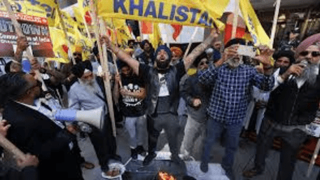 Toronto India Day Parade: Protesters Chant