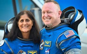 SpaceX Dragon Capsule Docks with Space Station, Soon to Bring Home Sunita Williams