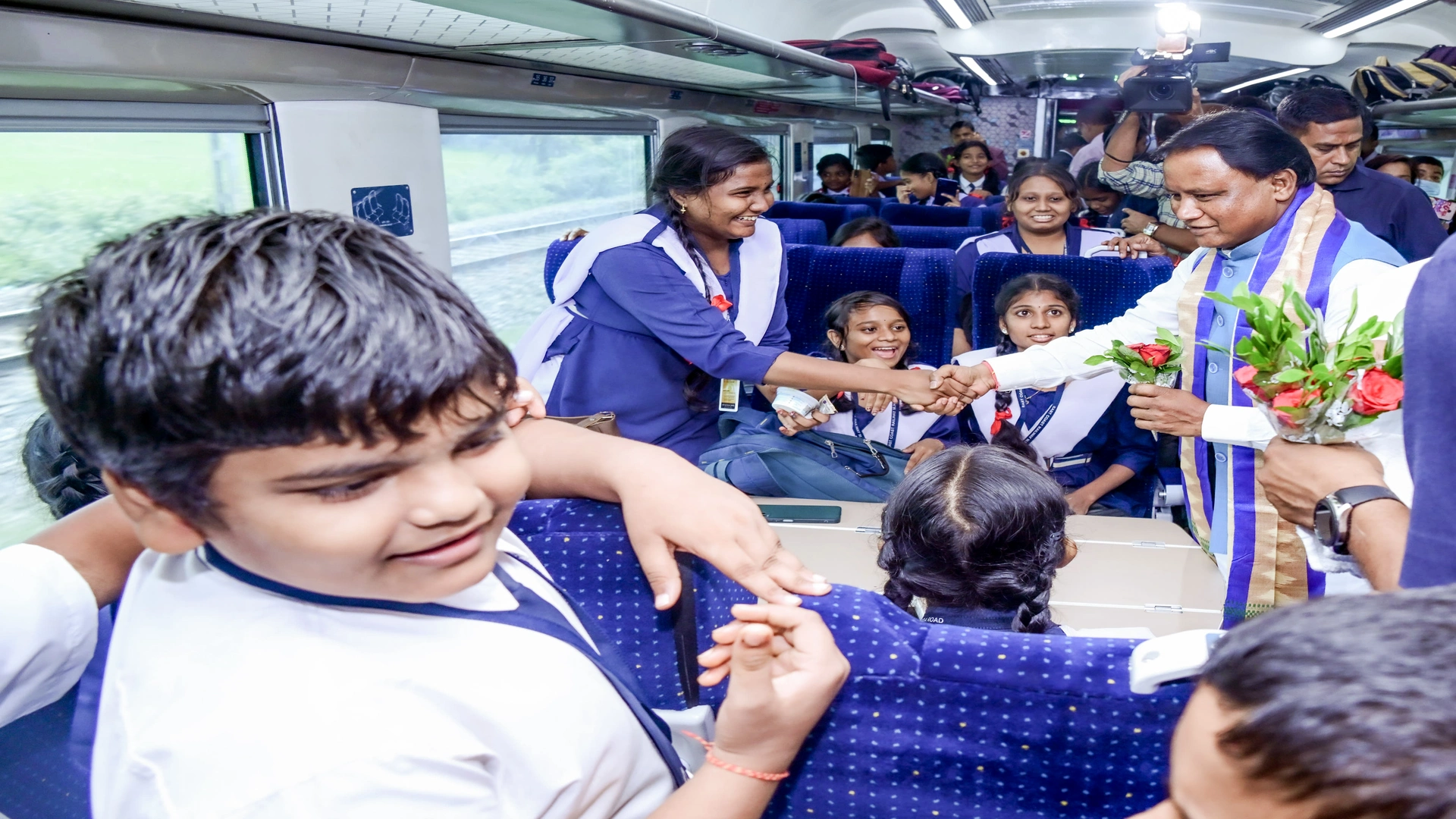 Mohan Charan Majhi during the inauguration of the Brahmapur-Tata Nagar Vande Bharat Express