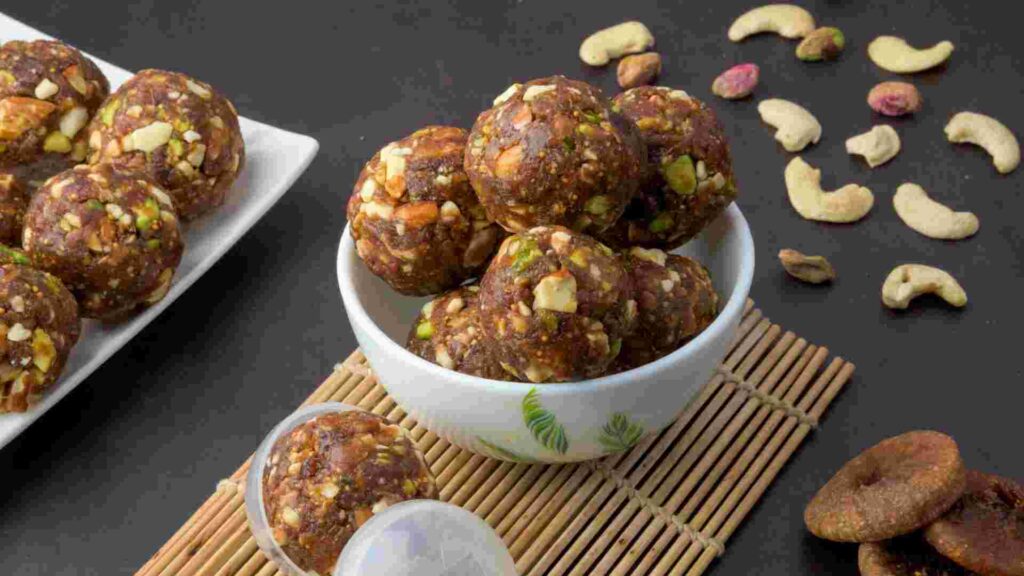 Dried Fruits Ladoo 