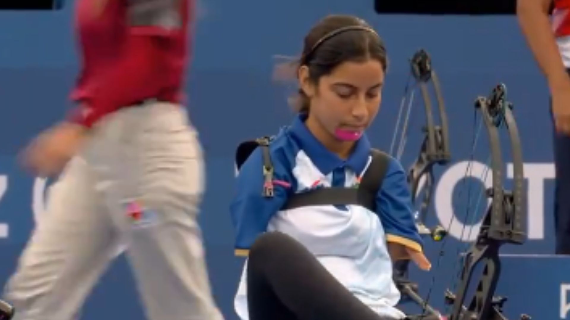 Archery Paralympics 2024: Star archer Sheetal Devi Stuns Audience with her skills – Watch