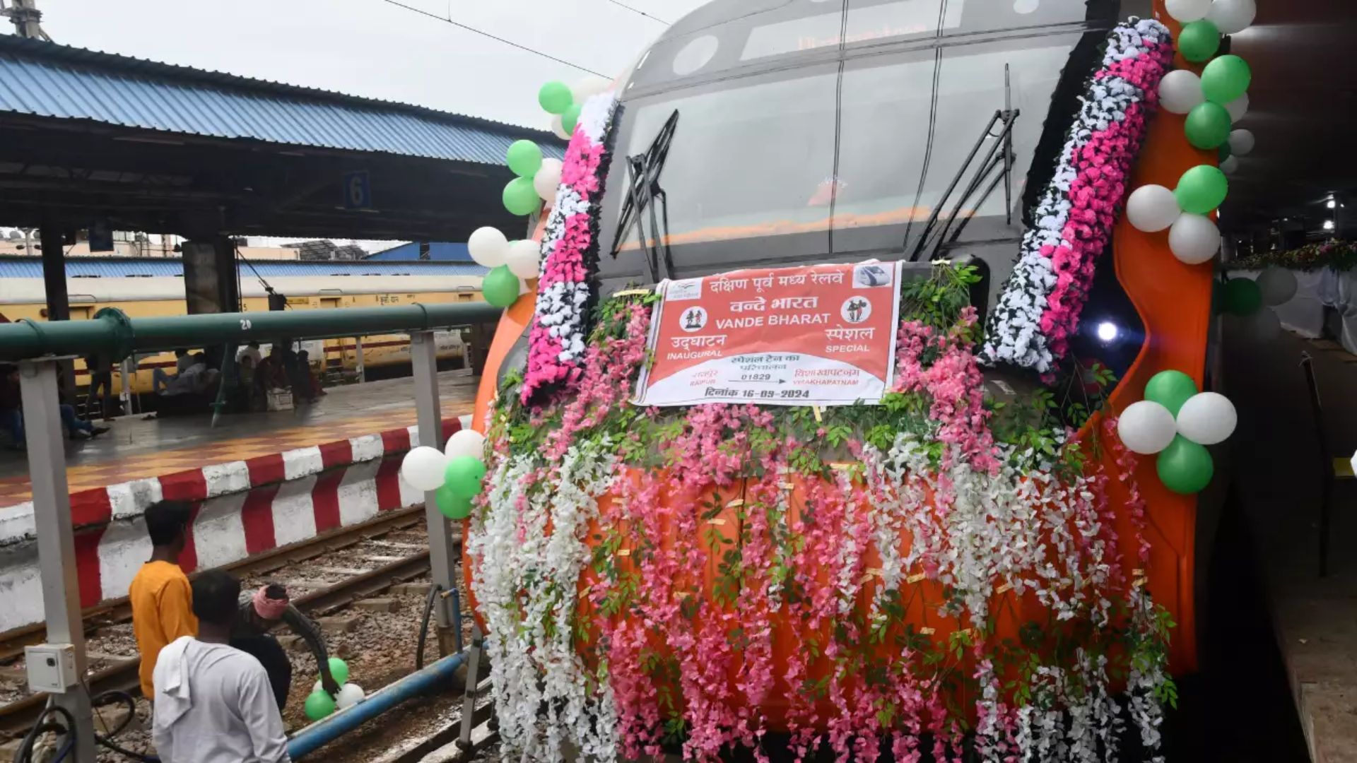 Durg-Vishakapatnam Vande Bharat Express Virtually Flagged Off by PM Modi, Promises 8-Hour Journey