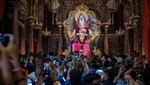 Lalbaugcha Raja 2024: Darshan Timings, Live Streaming, And How To Reach The Iconic Ganesh Mandal