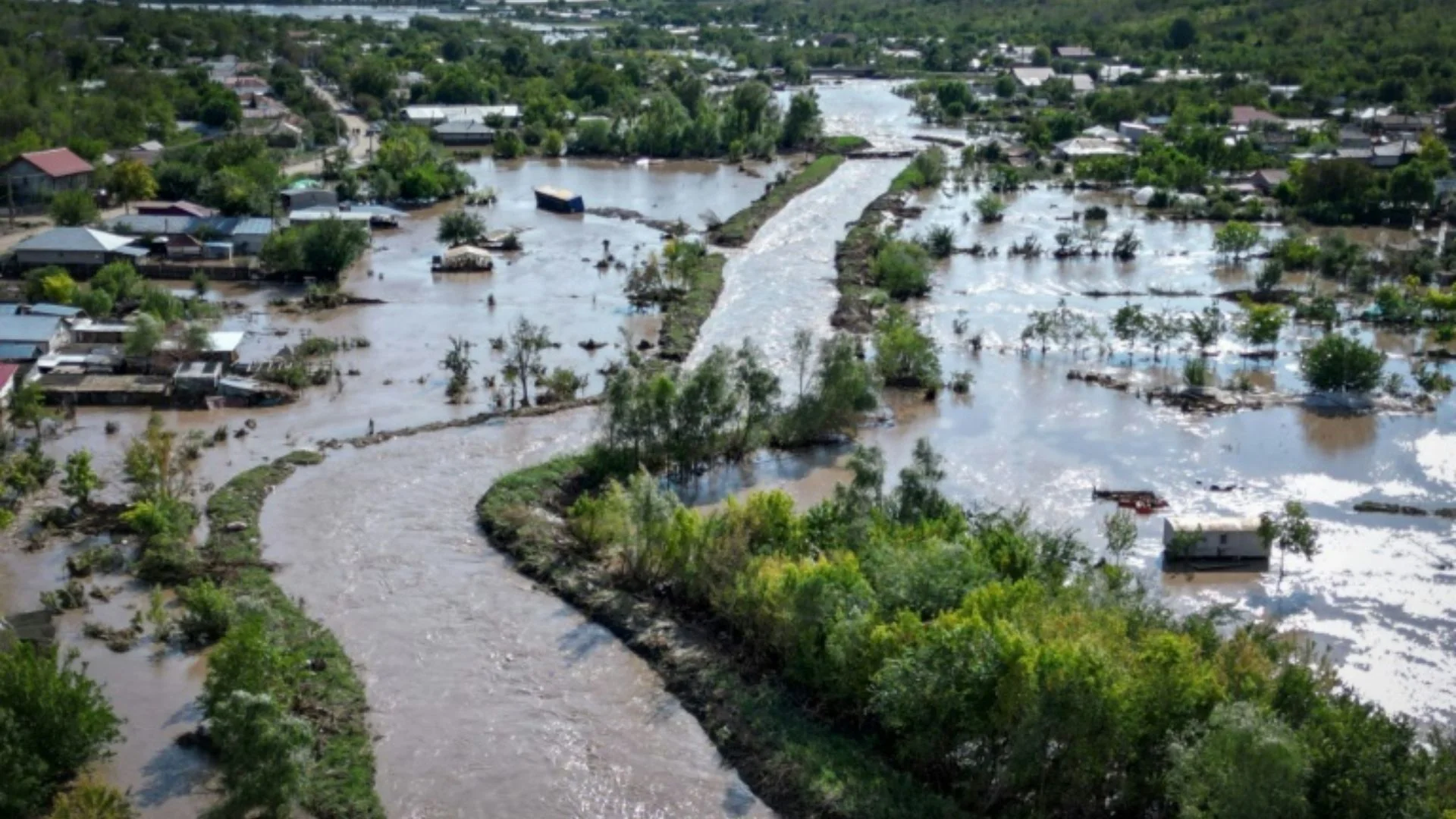 Central Europe Floods: Rivers Burst Banks Threaten Cities As Death Toll Mounts