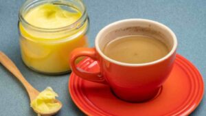 Is Ghee Tea The New Ghee Coffee? A Nutritionist Weighs In On The Latest Trend