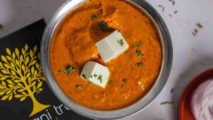 Zomato Faces Backlash for Selling ‘Analogue Paneer’ to Restaurants: What Is This Fake Cheese?