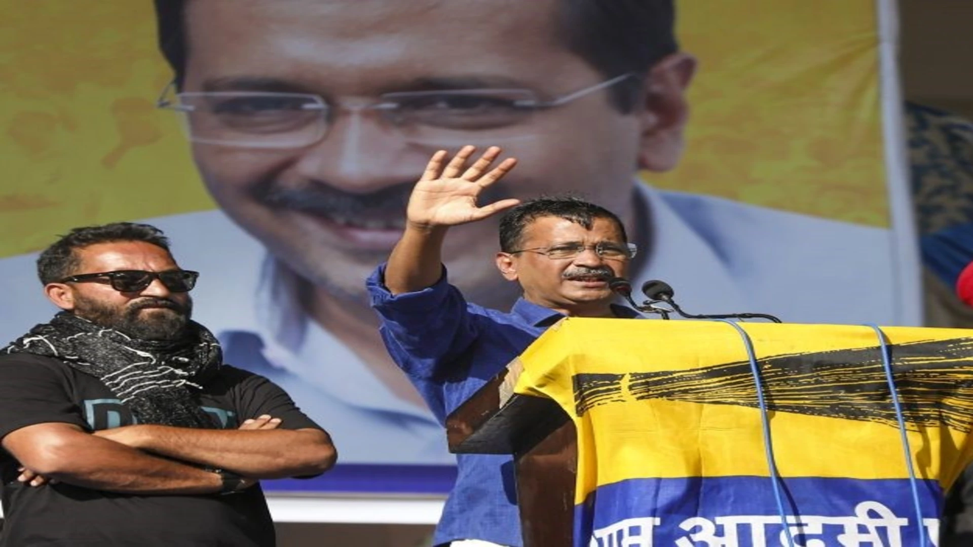 Arvind Kejriwal Extends Support to Omar Abdullah, Offers Governance Advice Amid AAP’s Landmark Win in Doda