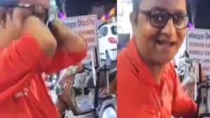 Determined Zomato Agent With Disability Delivering Orders On Bike Inspires Viewers | Watch