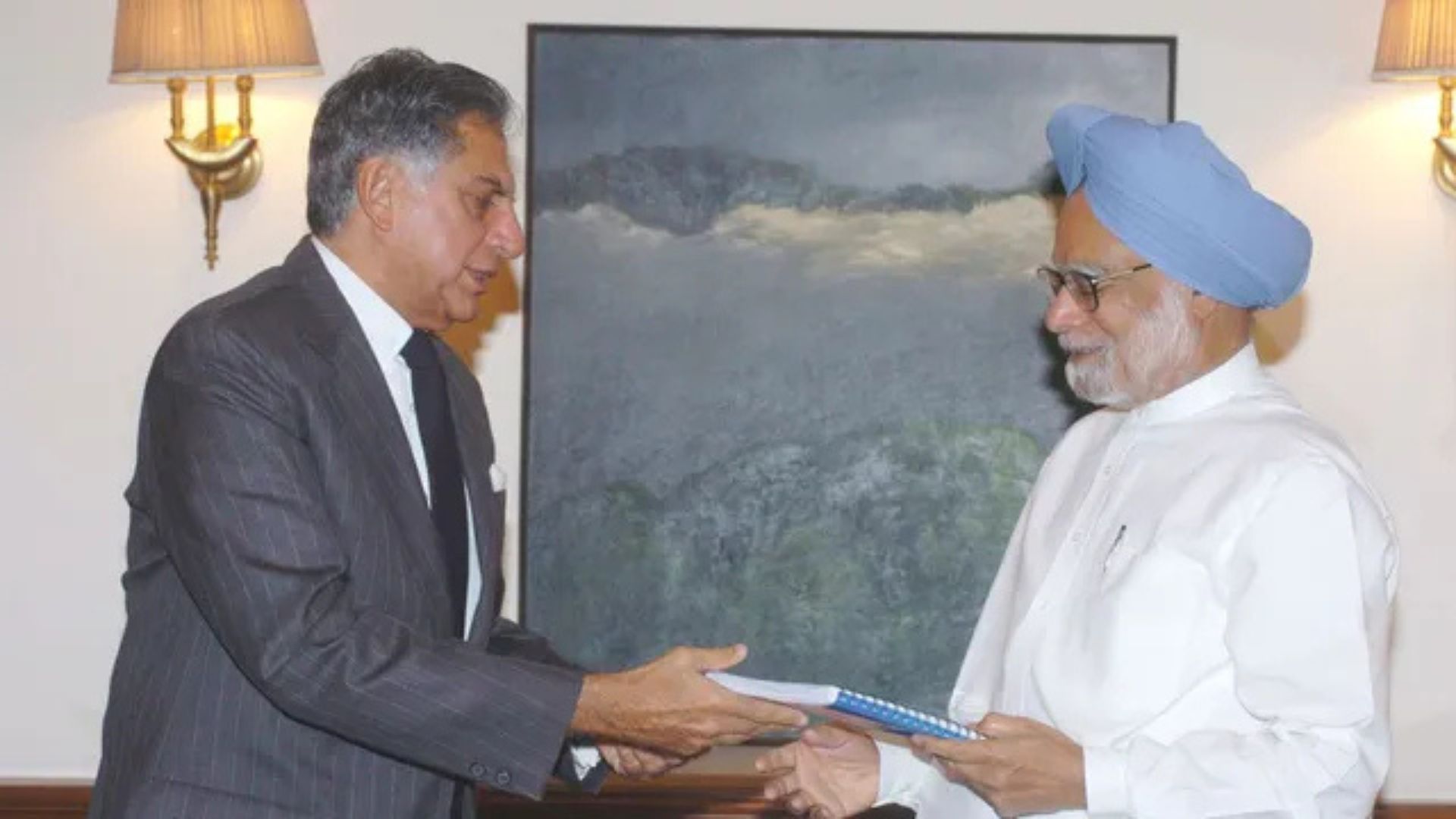 Former PM Manmohan Singh Expresses Grief Over Ratan Tata's Demise