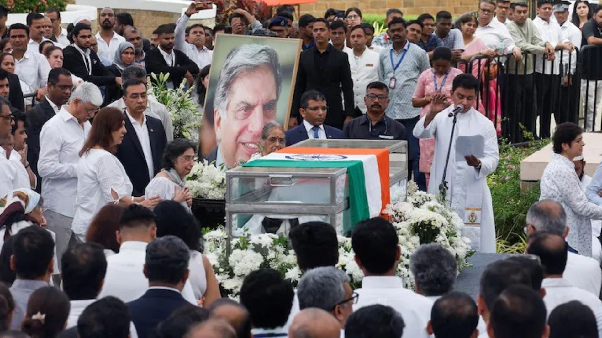 Ratan Tata’s Funeral To Follow Traditional Parsi Rituals